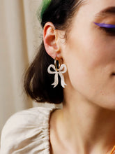Load image into Gallery viewer, Mini Bow Hoops