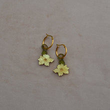 Load image into Gallery viewer, Yellow Pumpkin Flower Hoops