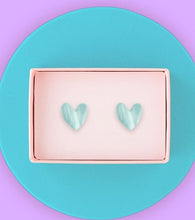 Load image into Gallery viewer, Heart Earrings
