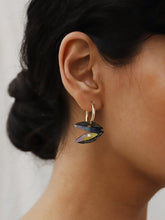 Load image into Gallery viewer, Mussel Hoops