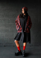 Load image into Gallery viewer, Carthen Merino Wrap cardigan in petal and soot