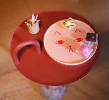Load image into Gallery viewer, Cat plate by Donna Wilson