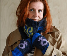 Load image into Gallery viewer, Cosmos wrist warmers in Nyx and Klein