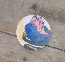 Load image into Gallery viewer, Portrait Circle Brooch