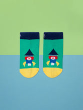 Load image into Gallery viewer, Socks by Blade &amp; Rose

