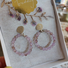 Load image into Gallery viewer, Beaded earrings by Buddug
