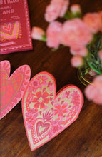 Load image into Gallery viewer, Concertina Heart Garland
