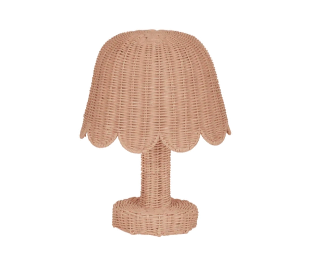Petal lamp in Seashell pink by Dinkum Dolls by Olliella