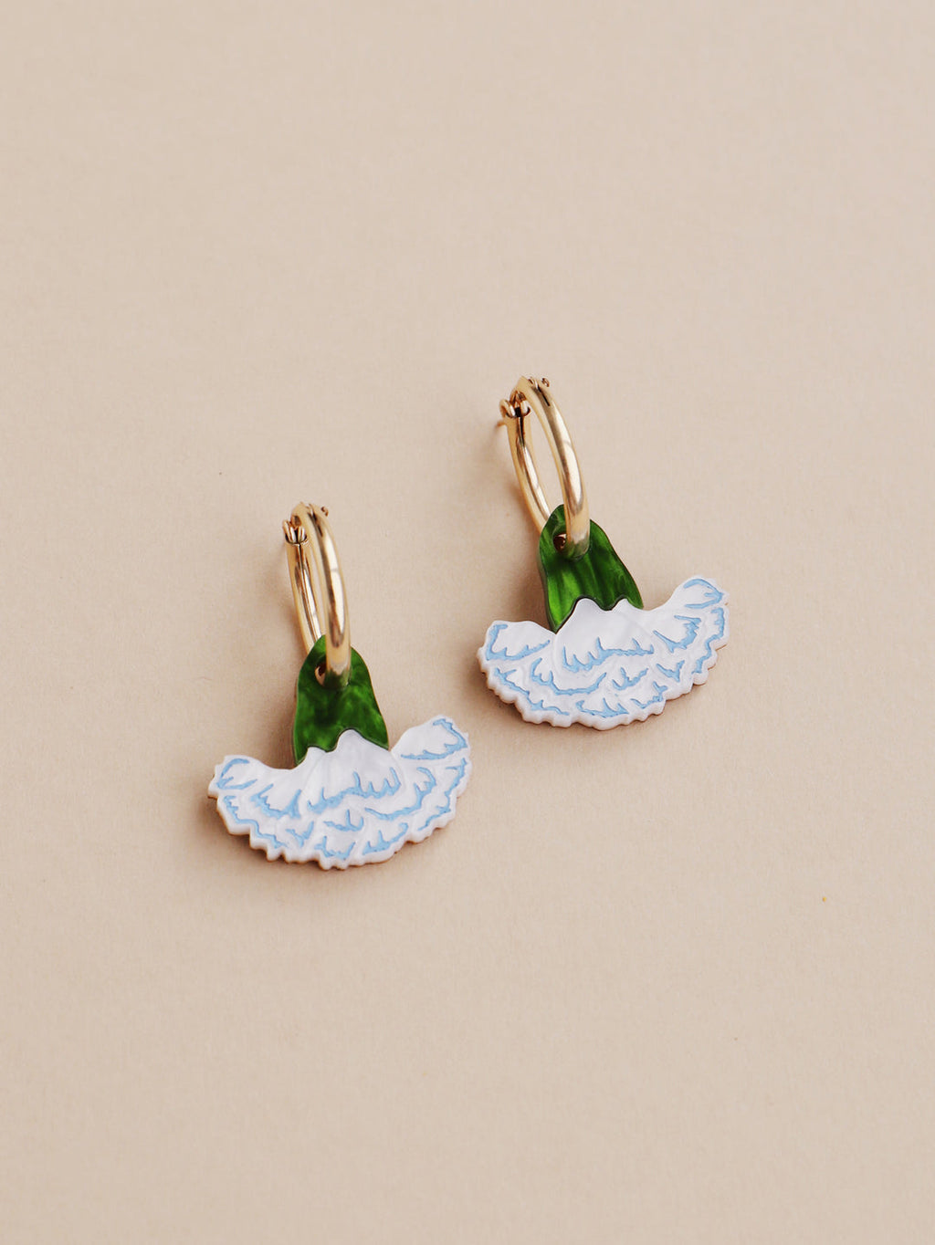 Carnation Hoops in Blue/White