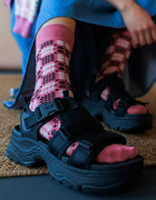 Load image into Gallery viewer, Mabli Carthen Socks - Peony

