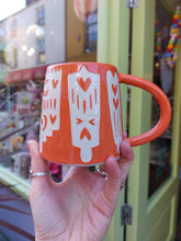 Load image into Gallery viewer, Lovespoon mugs by Crock-Â-Shwt
