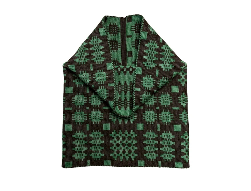Carthen tube scarf in umber and malachite