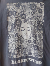 Load image into Gallery viewer, Blodeuwedd t-shirt in faded charcoal
