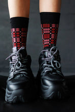 Load image into Gallery viewer, Mabli Carthen Socks - Soot/Petals
