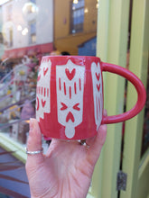 Load image into Gallery viewer, Lovespoon mugs by Crock-Â-Shwt
