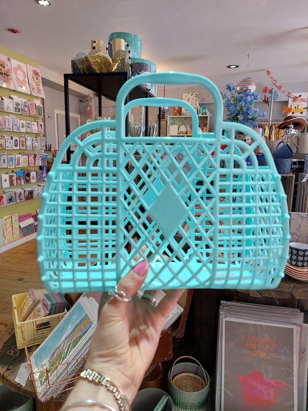 Small Retro Baskets by Sun Jellies