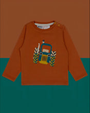 Load image into Gallery viewer, Rustic Farmyard Top
