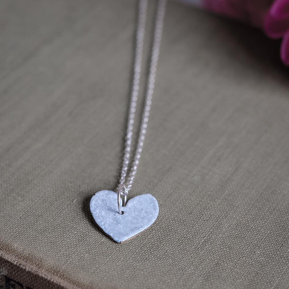Lora Wyn Heart pendant necklace