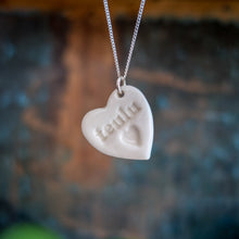 Load image into Gallery viewer, White Heart Necklace

