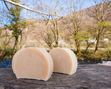 Load image into Gallery viewer, Natural Solid Shampoo Bar
